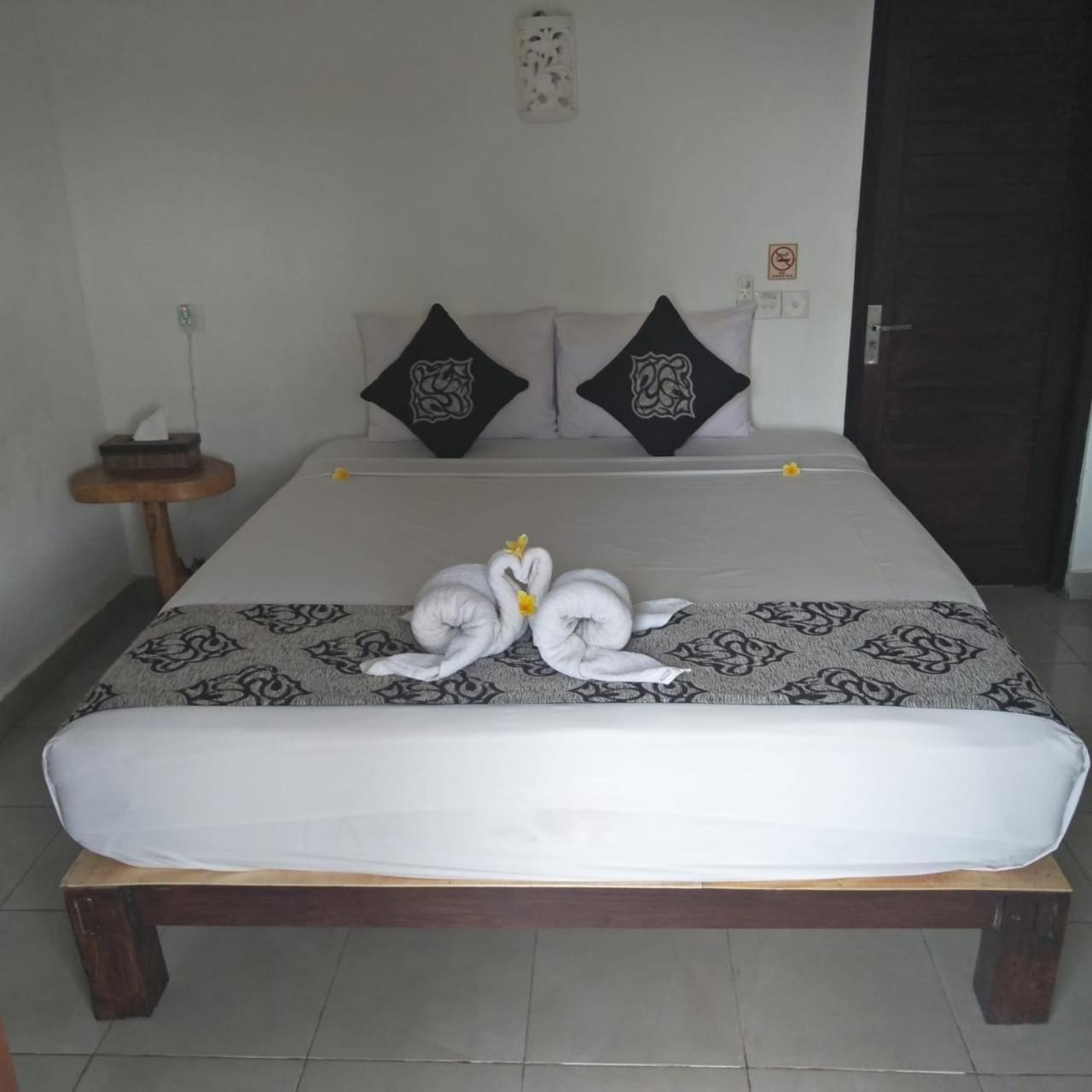 Kubu Sunset Guest House 누사 렘봉안 외부 사진